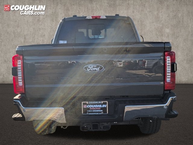 2027 Ford F-350SD Lariat