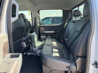 2027 Ford F-350SD Lariat