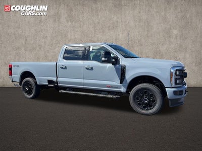 2027 Ford F-350SD Lariat
