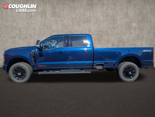 2027 Ford F-350SD Lariat