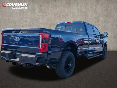 2027 Ford F-350SD Lariat