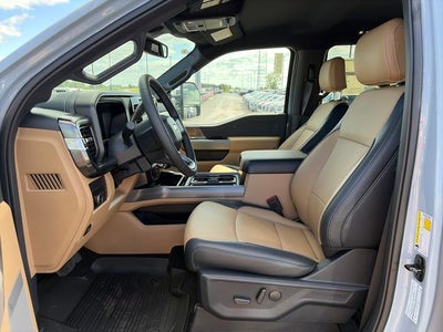 2027 Ford F-350SD Lariat