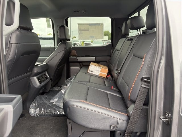 2027 Ford F-350SD Lariat