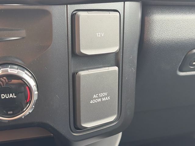 2027 Ford F-350SD Lariat