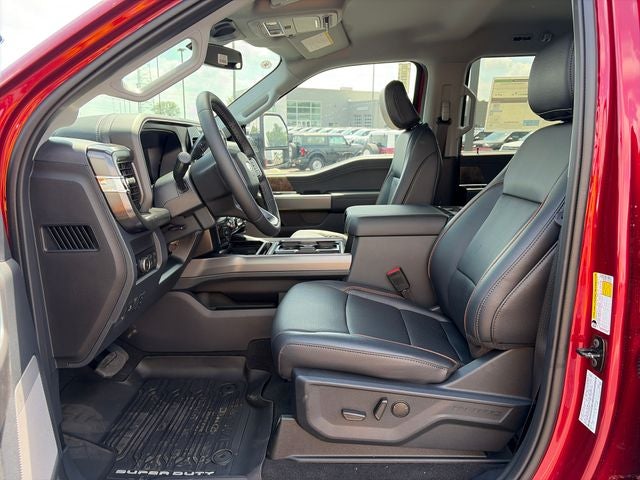 2026 Ford F-350SD Lariat DRW