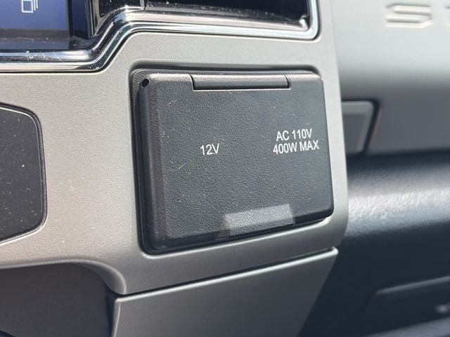 2022 Ford F-350SD Lariat DRW