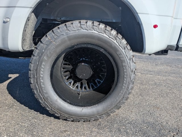 2026 Ford F-450SD Platinum DRW