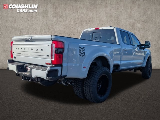 2026 Ford F-450SD Platinum DRW