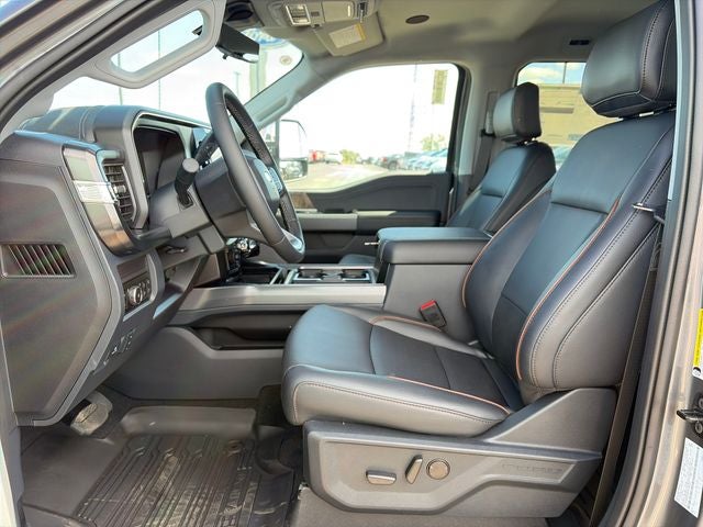 2027 Ford F-450SD Lariat DRW