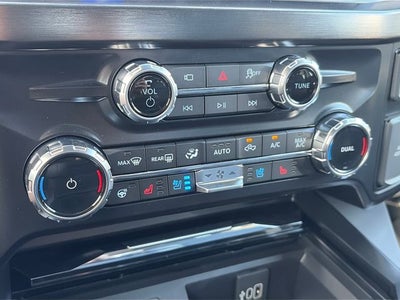 2027 Ford F-450SD Lariat DRW