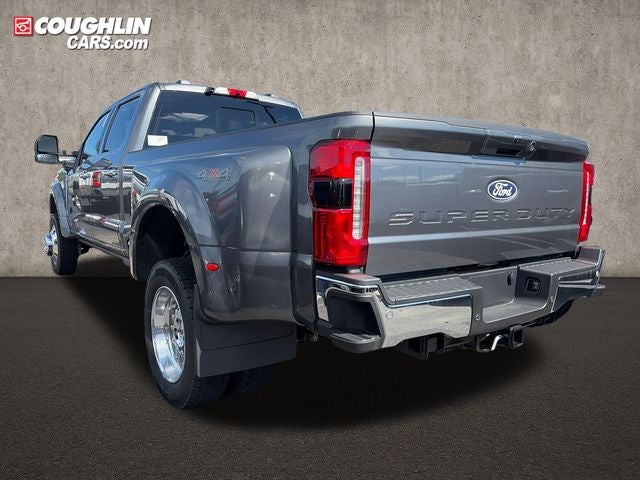 2027 Ford F-450SD Lariat DRW