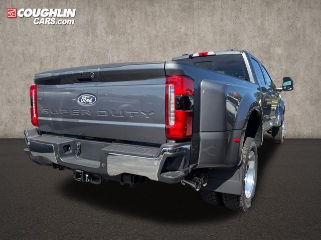 2027 Ford F-450SD Lariat DRW