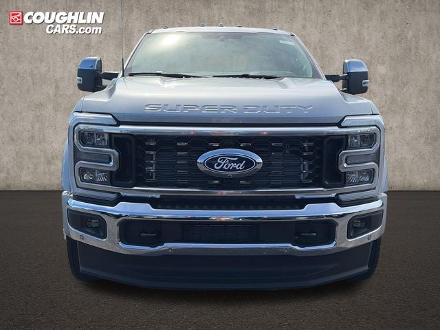 2027 Ford F-450SD Lariat DRW