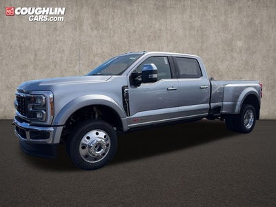 2027 Ford F-450SD Lariat DRW
