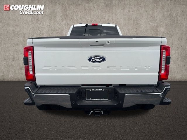 2027 Ford F-450SD Lariat DRW