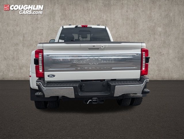 2027 Ford F-450SD King Ranch DRW