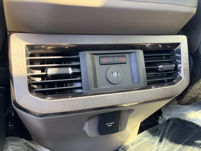 2027 Ford F-450SD Platinum DRW