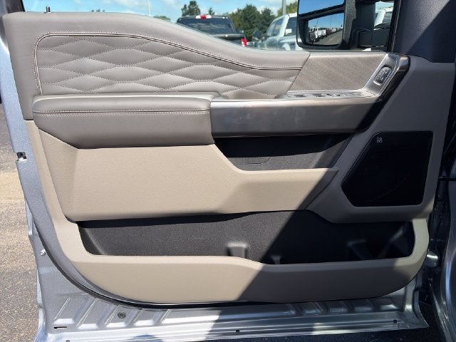 2027 Ford F-450SD Platinum DRW