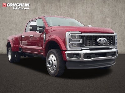 2027 Ford F-450SD Lariat DRW