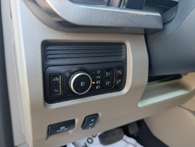 2026 Ford F-450SD Platinum DRW