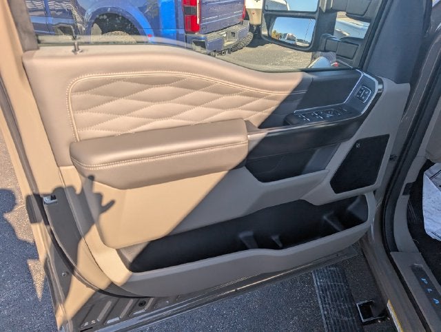2026 Ford F-450SD Platinum DRW
