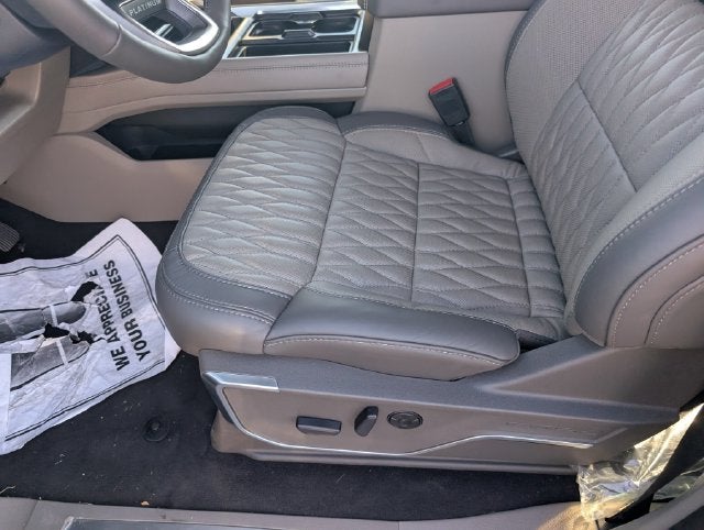 2026 Ford F-450SD Platinum DRW
