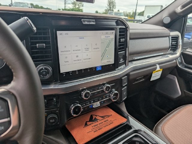 2026 Ford F-450SD King Ranch DRW