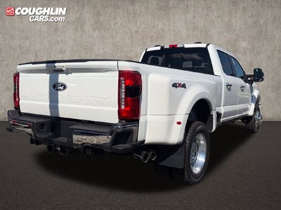 2027 Ford F-450SD Lariat DRW