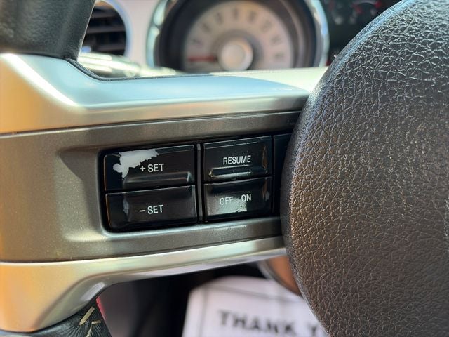 2011 Ford Mustang V6 Premium