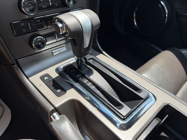 2011 Ford Mustang V6 Premium