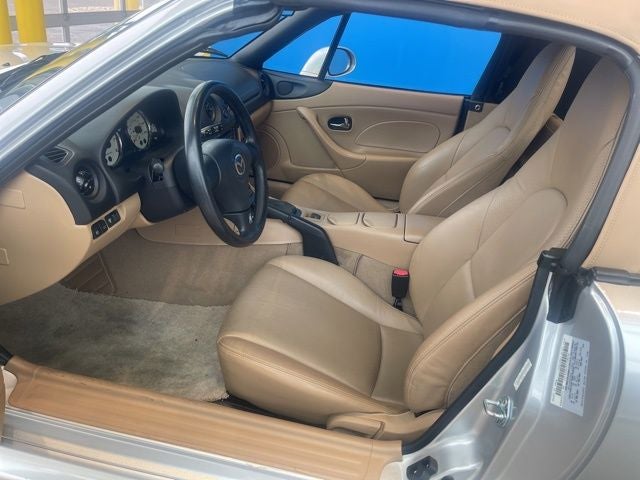 2001 Mazda Mazda Miata LS