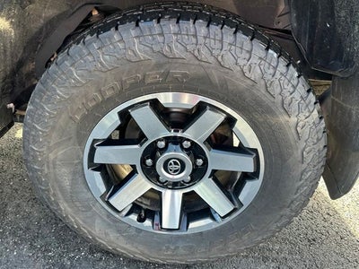 2022 Toyota 4Runner TRD Off-Road Premium