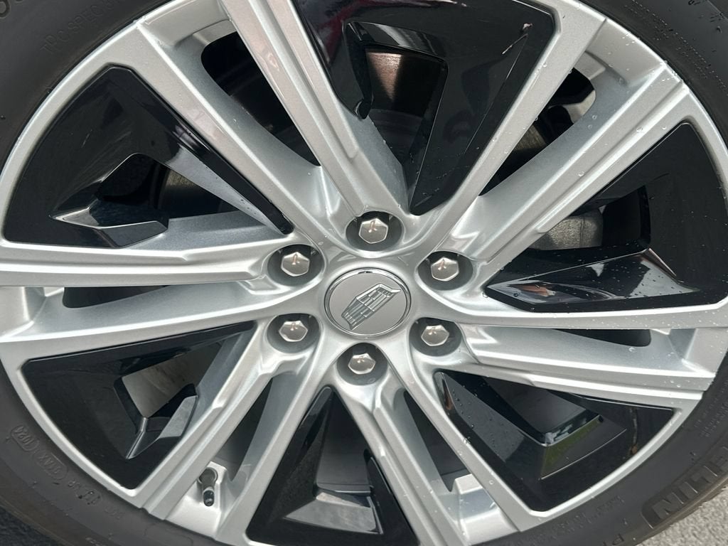 2024 Cadillac LYRIQ Tech