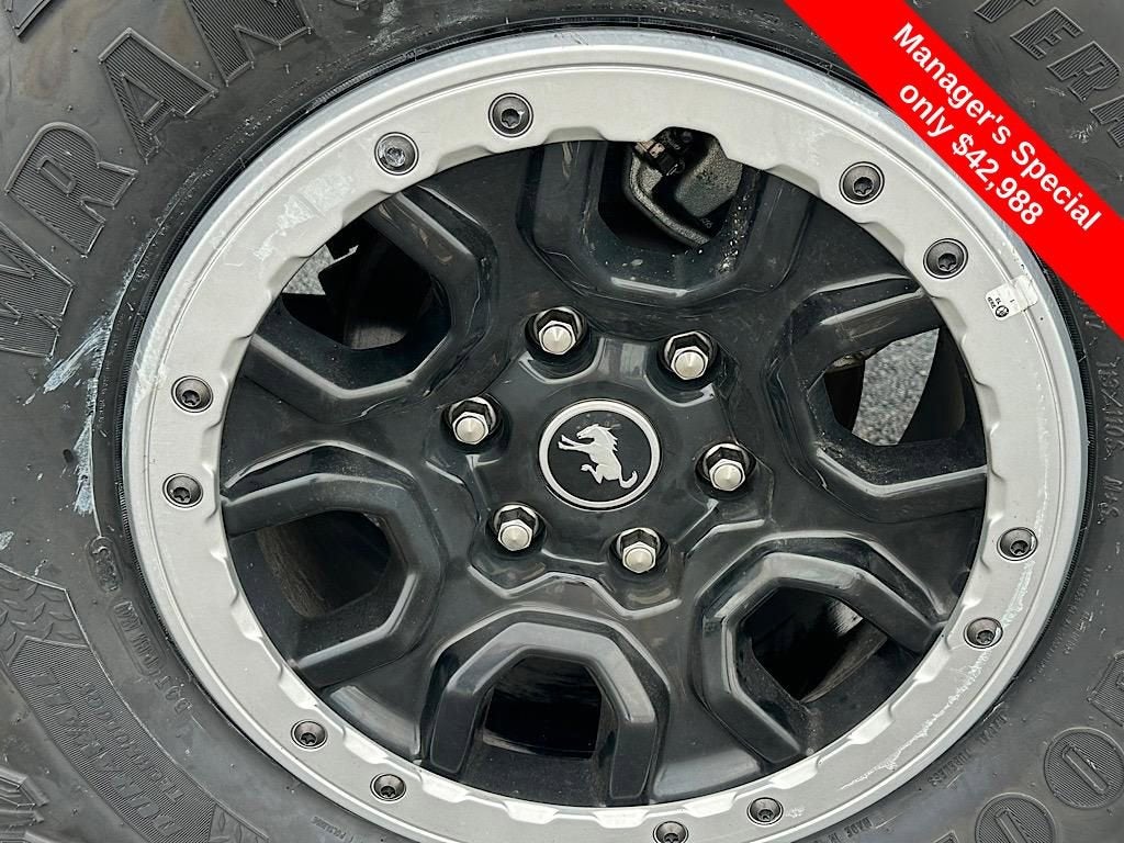 2023 Ford Bronco Base