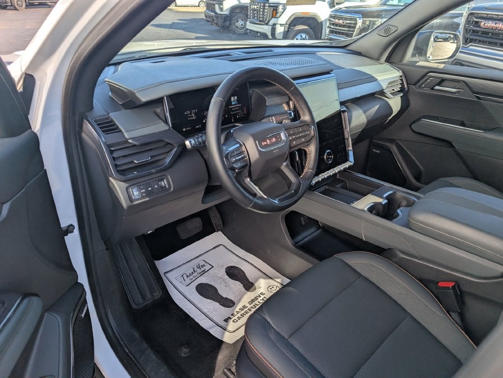 2025 GMC Acadia AT4