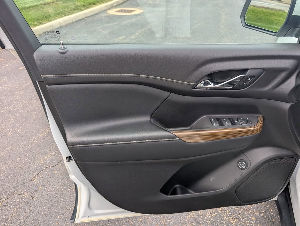2020 GMC Acadia SLE