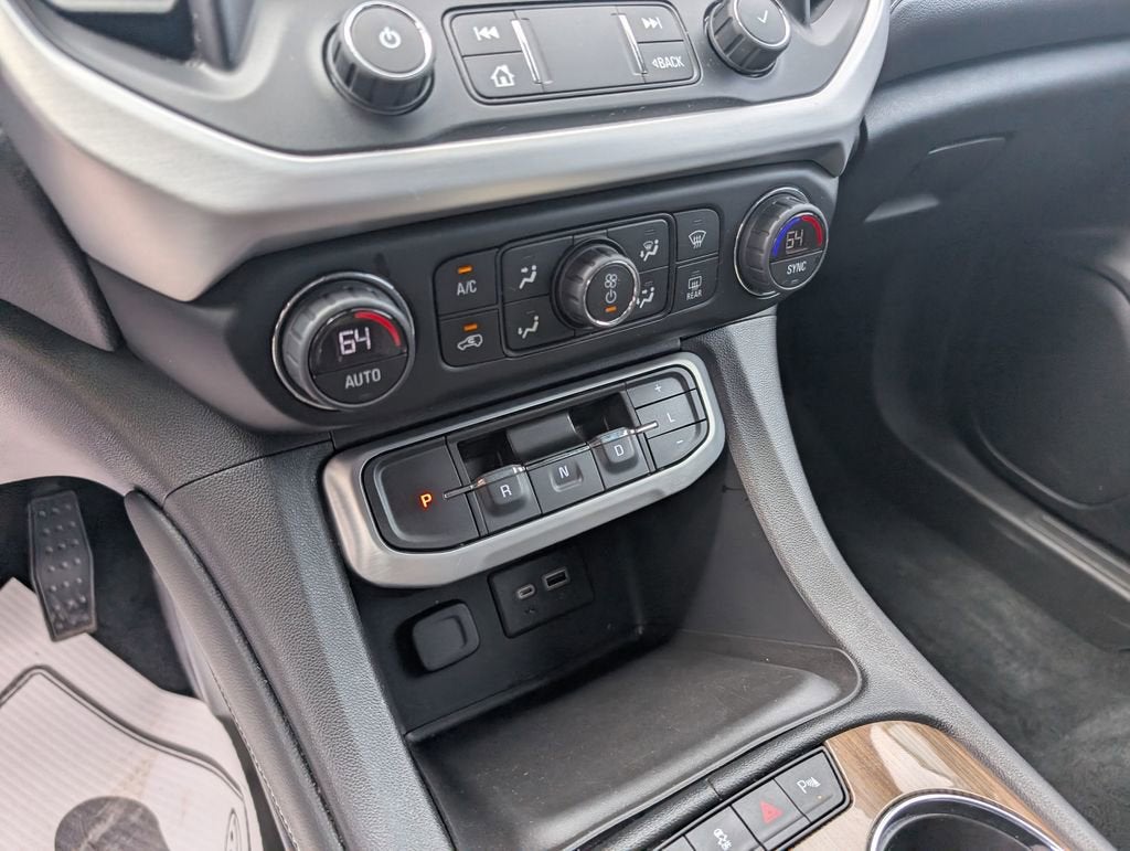 2020 GMC Acadia SLE