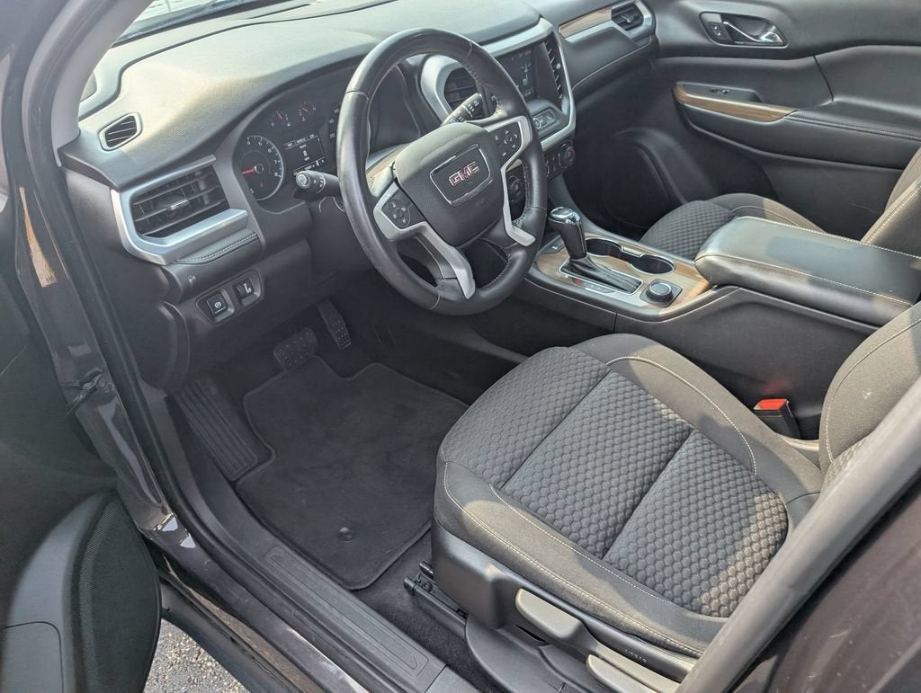 2018 GMC Acadia SLE