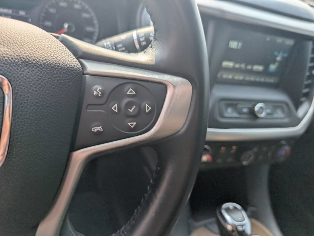 2018 GMC Acadia SLE