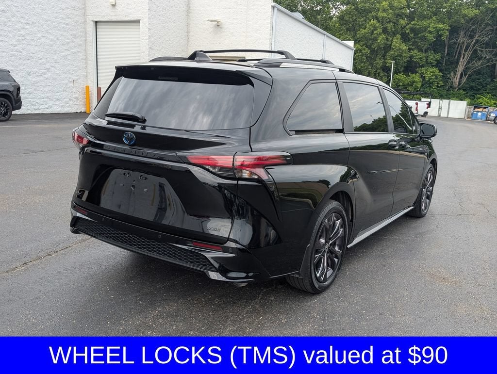 2025 Toyota Sienna XSE