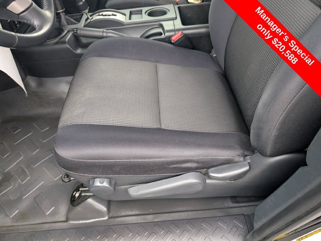 2014 Toyota FJ Cruiser Base