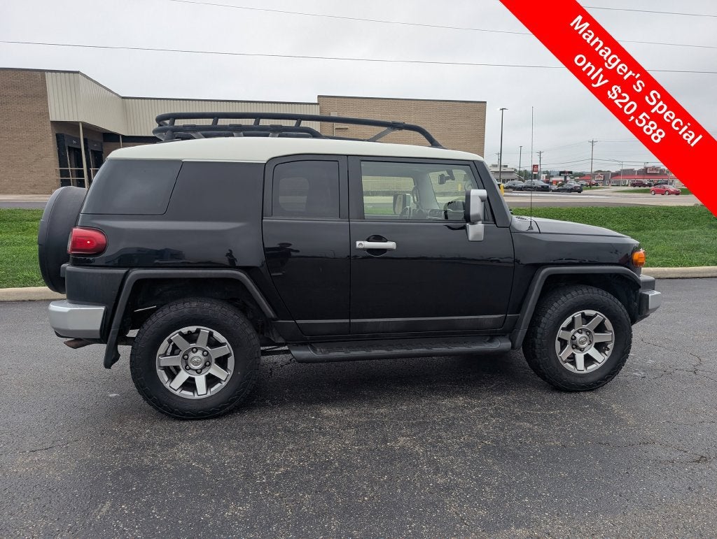 2014 Toyota FJ Cruiser Base