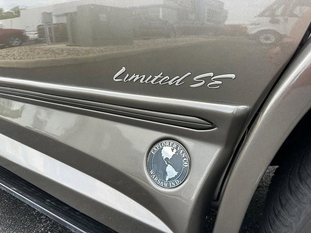 2023 Chevrolet Express Cargo 2500 WT