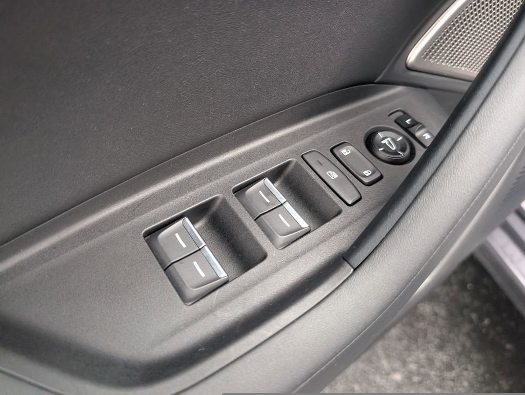 2023 Acura TLX w/Technology Package