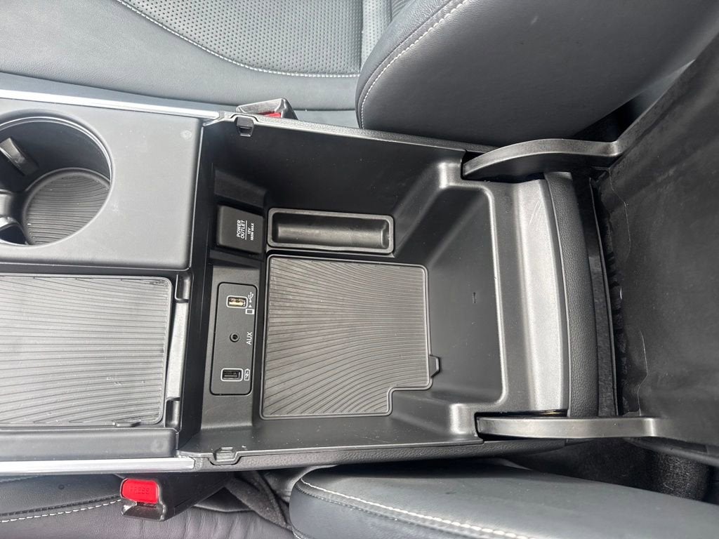 2023 Acura TLX w/Technology Package