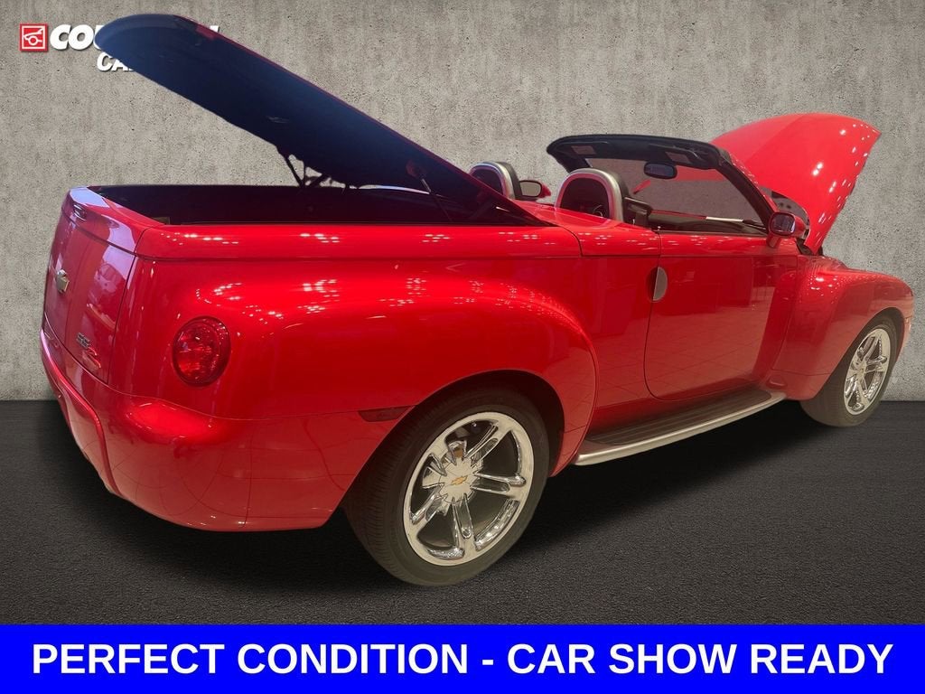 2004 Chevrolet SSR LS