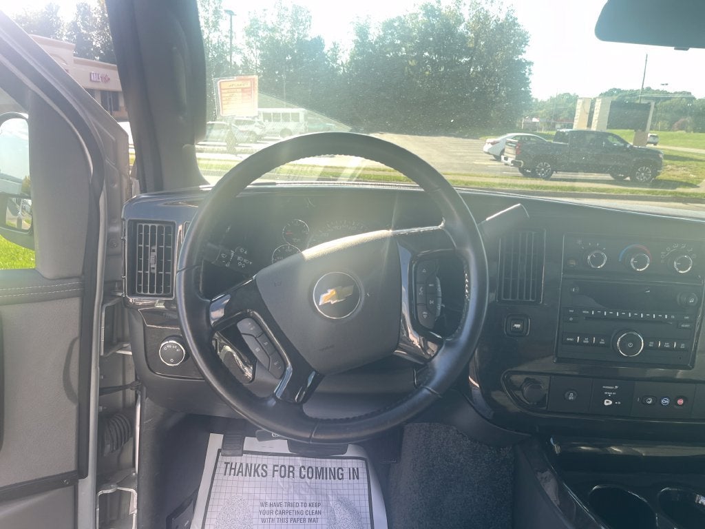2023 Chevrolet Express Cargo 2500 1WT