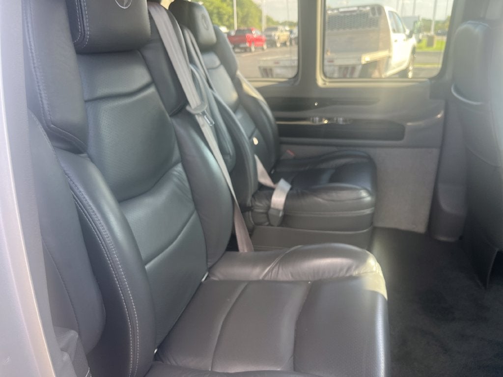 2023 Chevrolet Express Cargo 2500 1WT