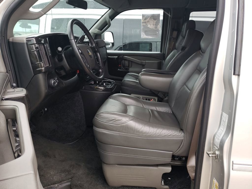 2023 Chevrolet Express Cargo 2500 WT