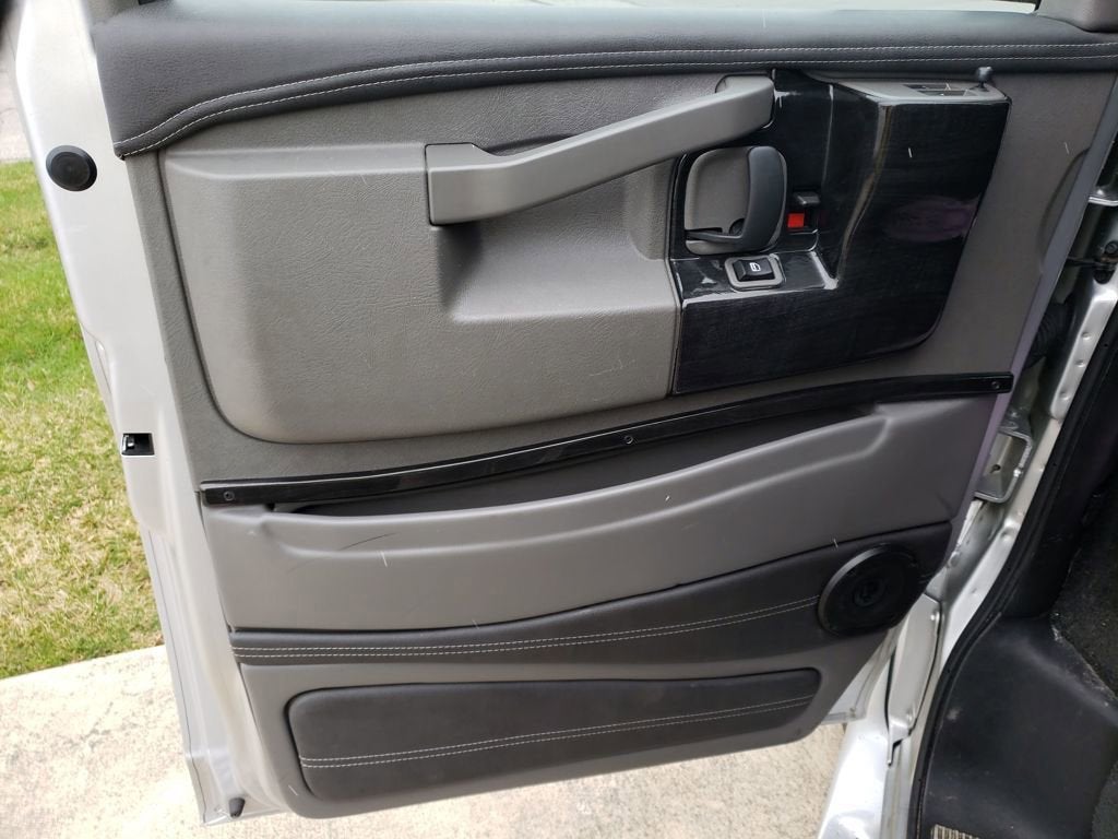 2023 Chevrolet Express Cargo 2500 WT